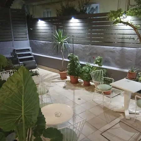μόσχος Ξενοδοχείο 2*