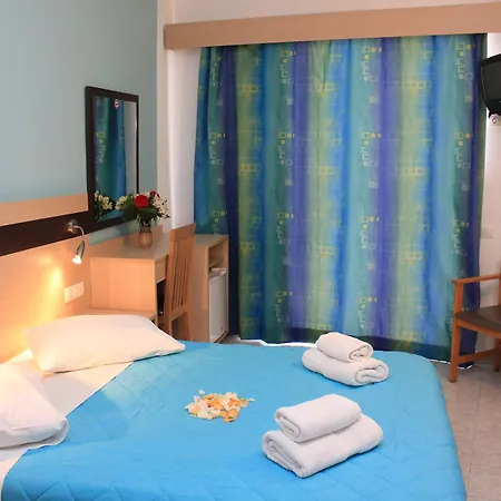 Hotel Moschos 2*