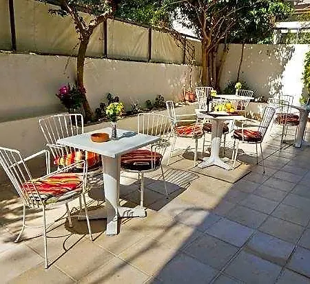 Moschos 2* Rhodes City