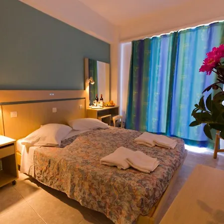 Otel Moschos