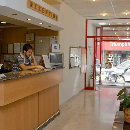 Hotel Moschos 2*